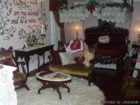 Lockheart Gables Romantic Bed And Breakfast Fort Worth Ruang foto
