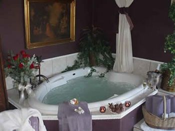 Lockheart Gables Romantic Bed And Breakfast Fort Worth Bagian luar foto